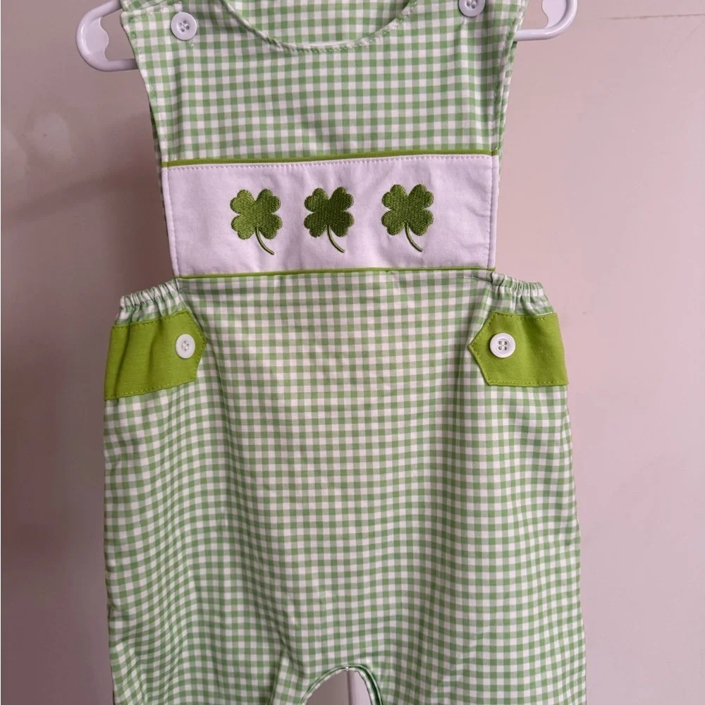 New Boutique Shamrock Jon Jon